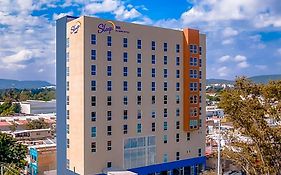 Sleep Inn Guadalajara Galerias